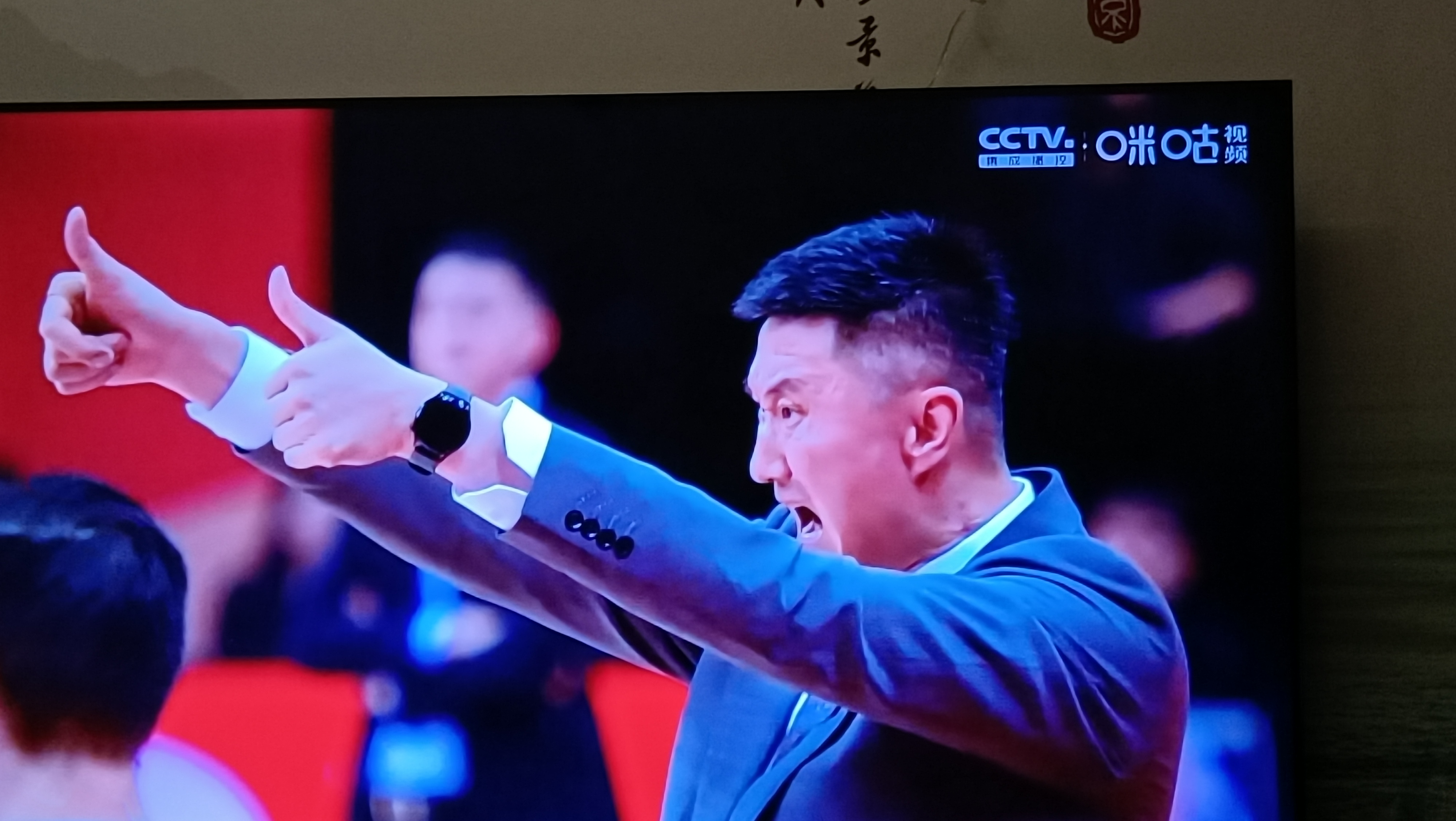 关于离谱！赛地聚焦——CBA常规赛清晨热度飙升摩纳哥围绕德国杯队长鼓劲，窗口期圣安东尼奥马刺状态回暖的信息